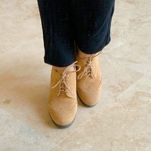 Tommy Hilfiger women’s shoes